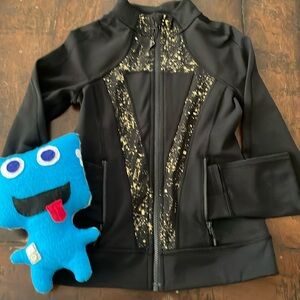 Special Edition Ivivva Lululemon Girls zip up - size 10
